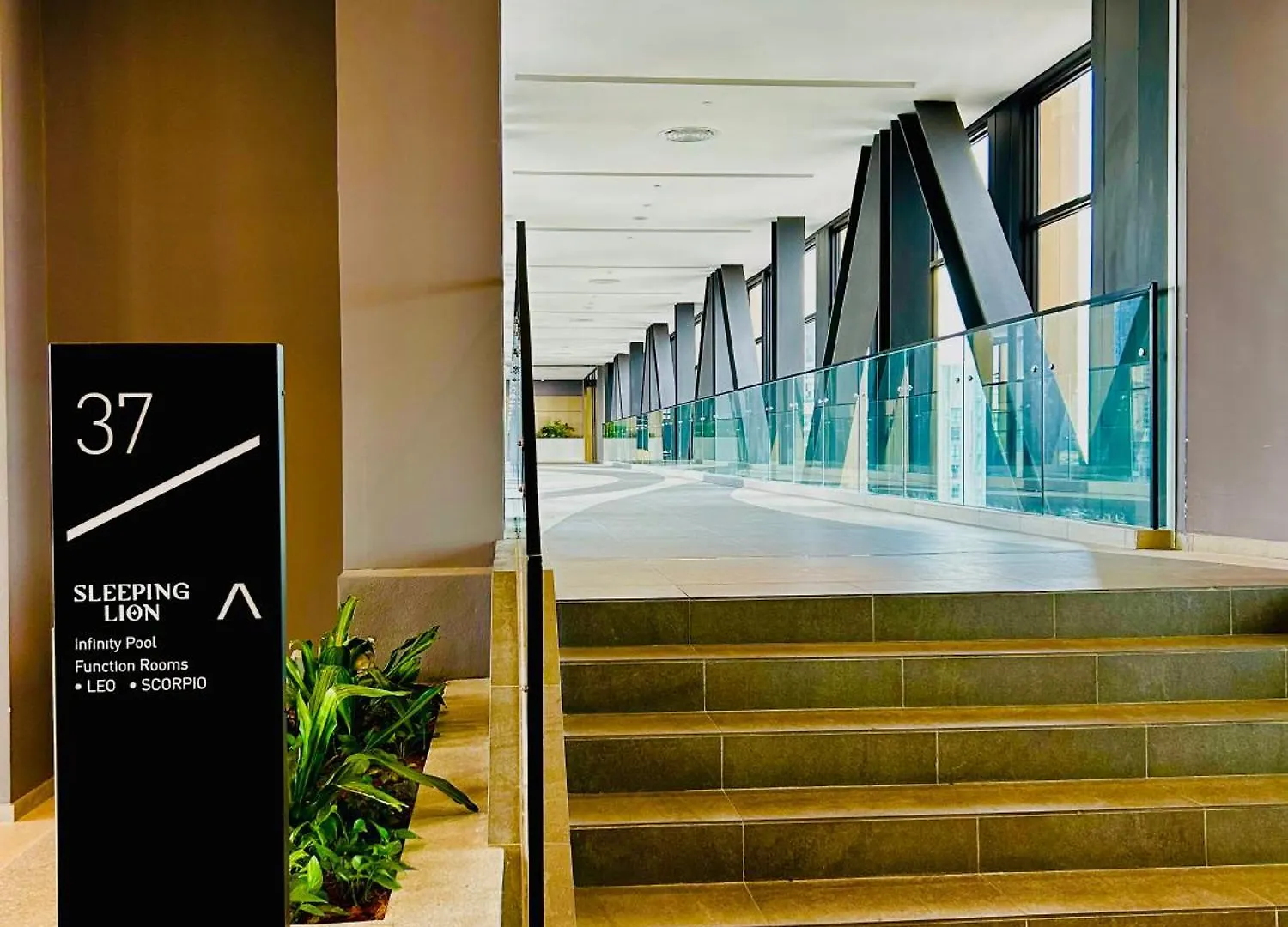 Axon Suites Kl Pavilion Kuala Lumpur Malaysia