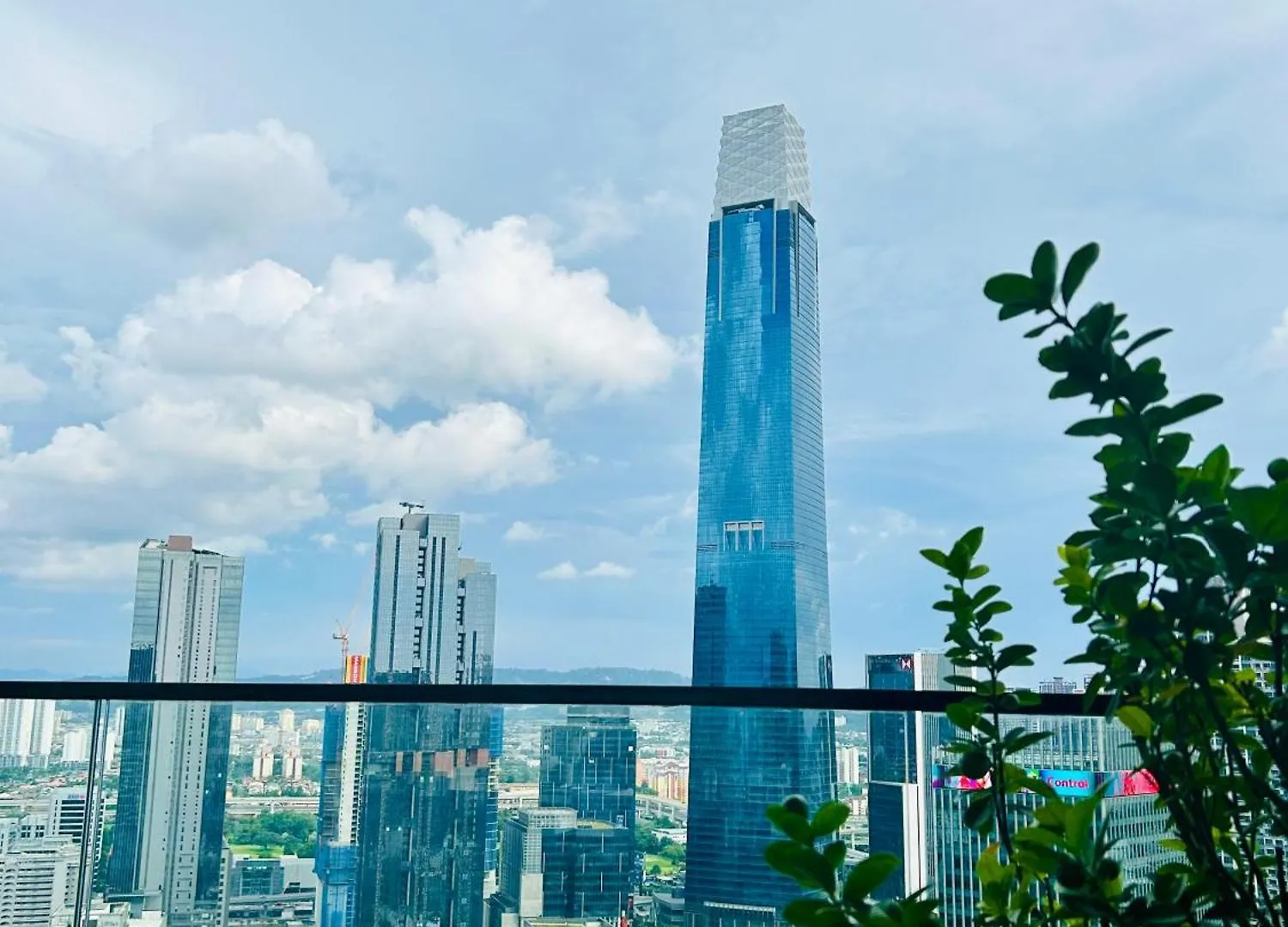 Axon Suites Kl Pavilion Kuala Lumpur Apartment