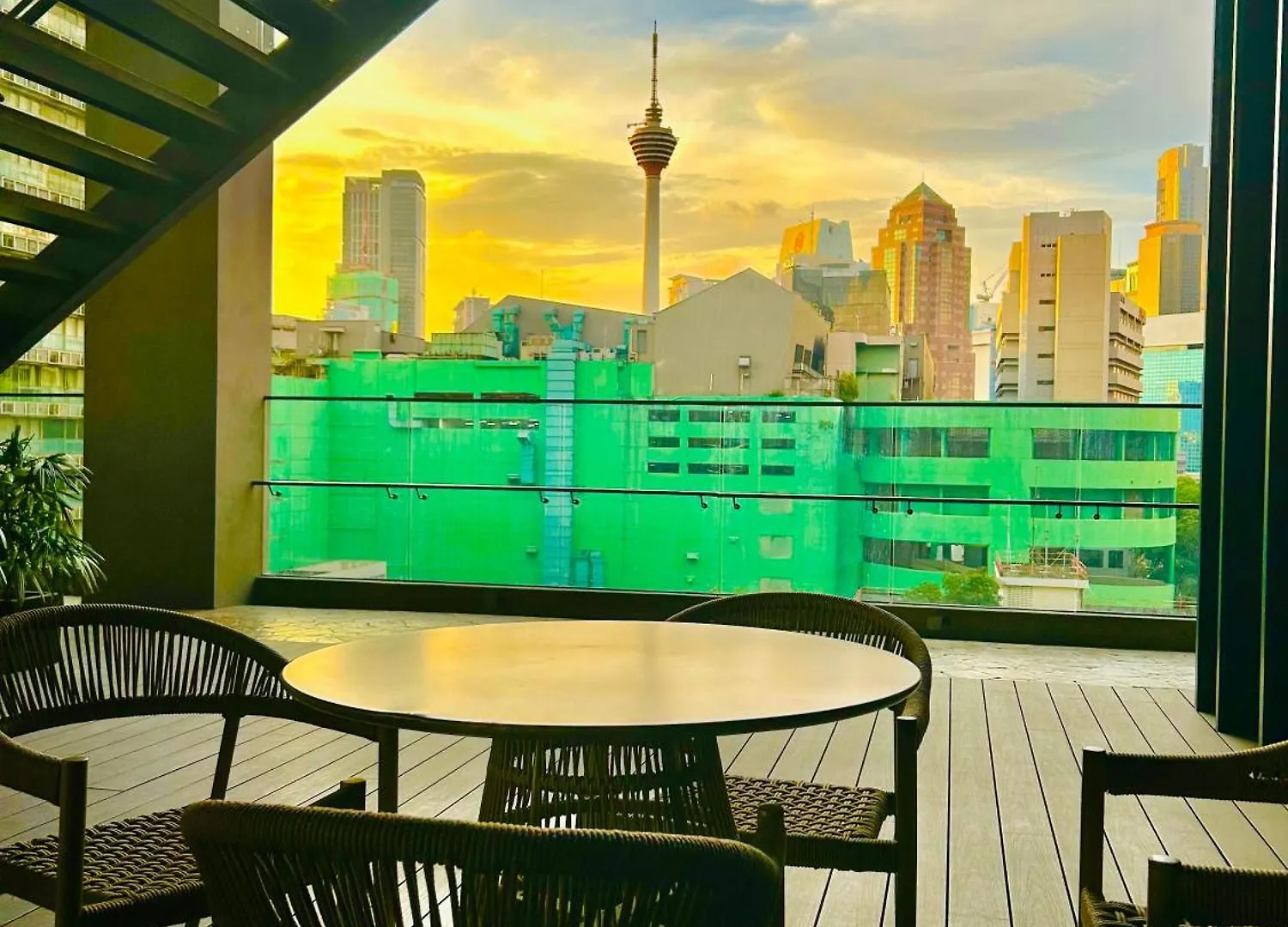 Axon Suites Kl Pavilion Kuala Lumpur Apartment