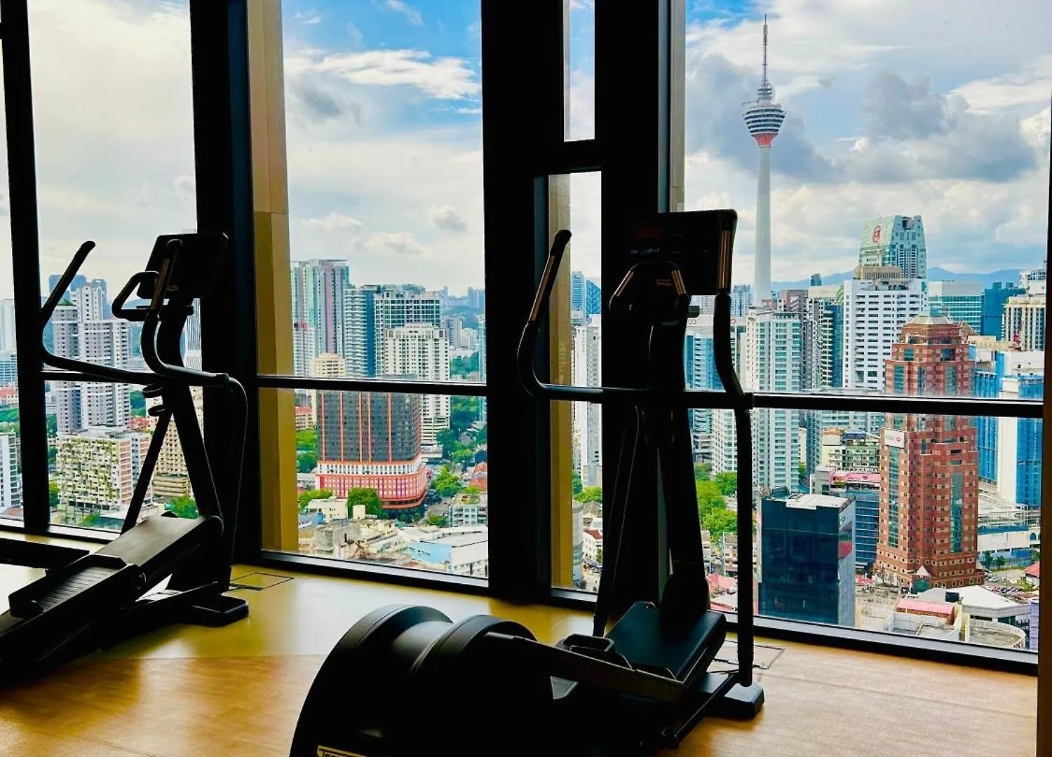 Axon Suites Kl Pavilion Kuala Lumpur Apartment